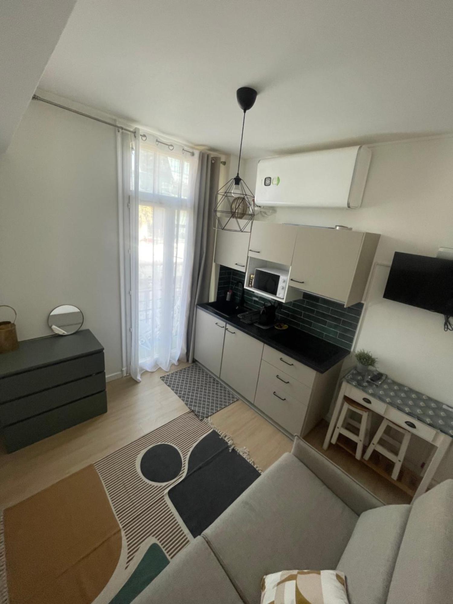 Cosy Studio En Face De La Gare Nisa Exterior foto